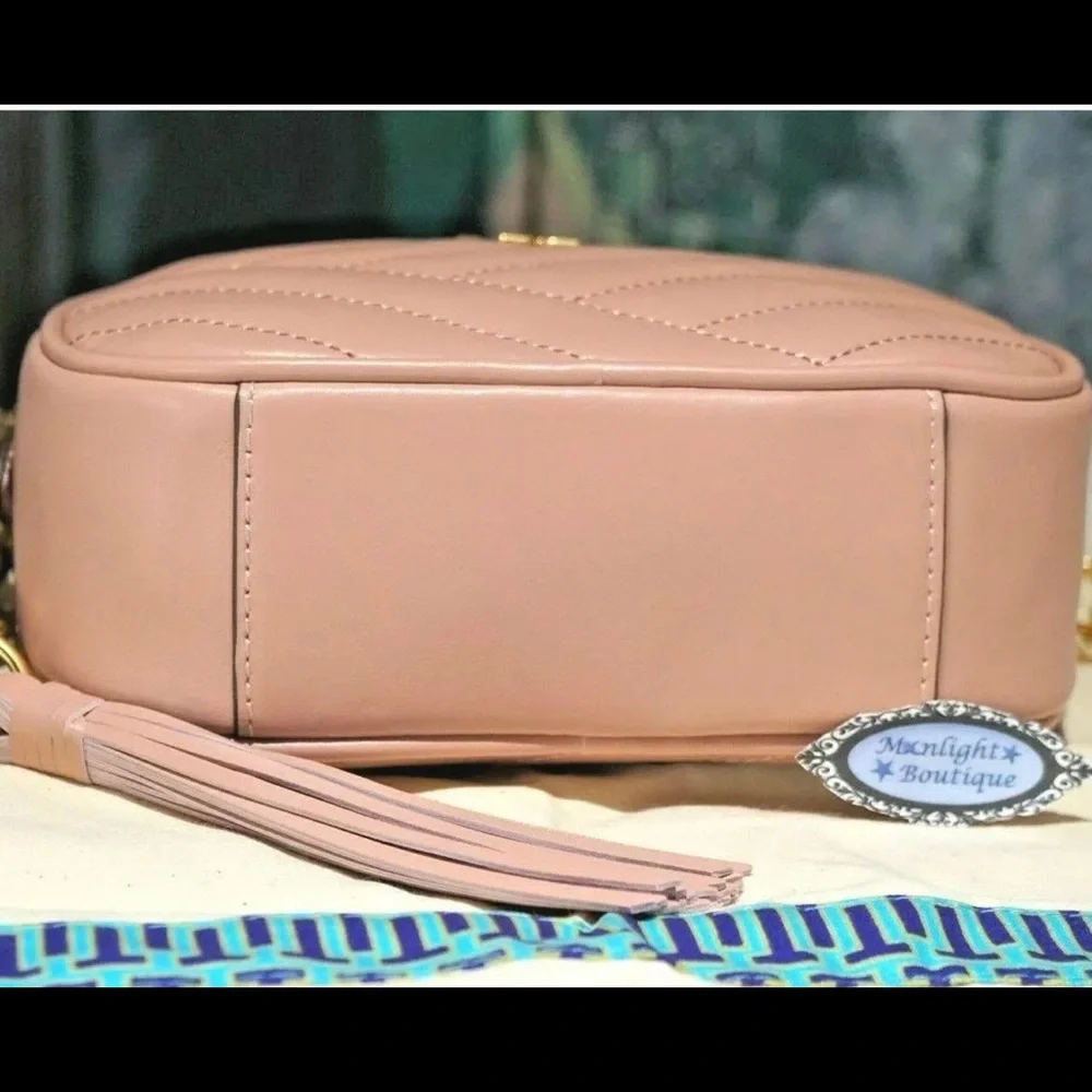 Tory Burch Kira Chevron Camera Crossbody Bag Pink - Picture 4 of 9